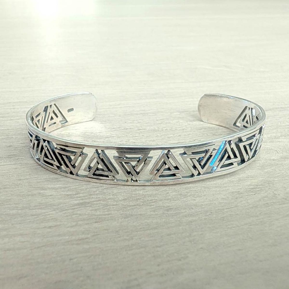 Valknutr - Sølvarmring